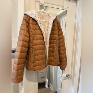 NWT Reversible 2 in 1 light weight jacket Brown Tan Small